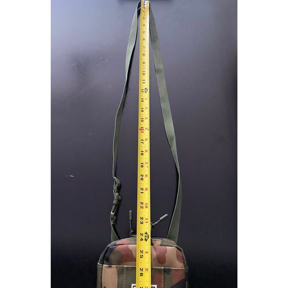 HERSCHEL Green Camo Mini Crossbody Bag (NWOT) - Picture 10 of 10